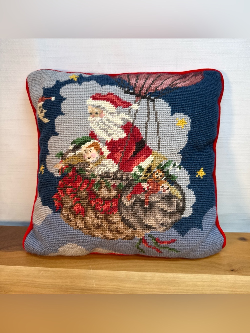 Vintage Imperial Elegance CHRISTMAS SANTA Needlepoint Hot Air Balloon Pillow 11"